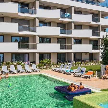 Fuered Luxury With Private Pool *