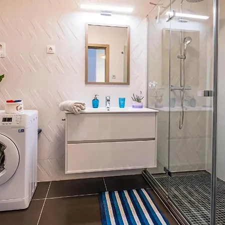 Дом отдыха Fuered Luxury With Private Pool